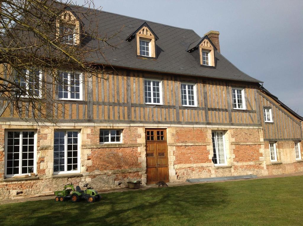 Hotel Maison D Hotes Le Saint Aubin Amfreville-la-Campagne Zewnętrze zdjęcie